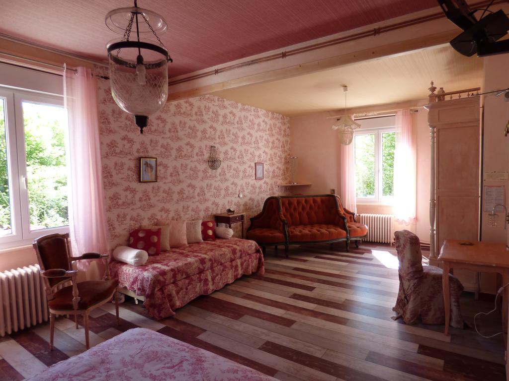 Beau Site Guimauve Et Vieilles Dentelles Bed & Breakfast Royeres Exterior photo