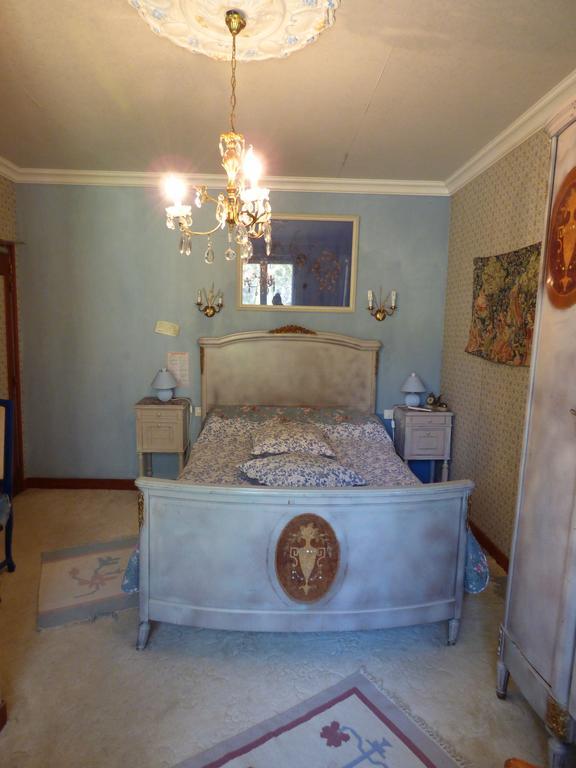Beau Site Guimauve Et Vieilles Dentelles Bed & Breakfast Royeres Exterior photo
