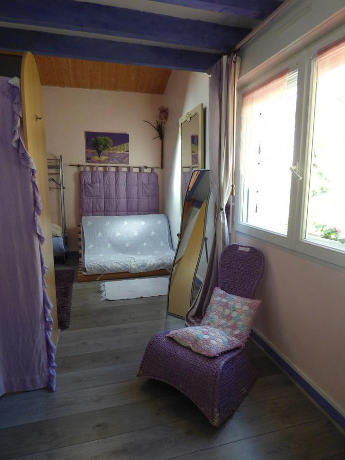 Beau Site Guimauve Et Vieilles Dentelles Bed & Breakfast Royeres Exterior photo